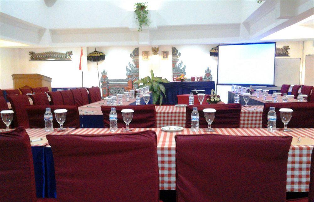 Hotel Ratna Kuta Lombok Extérieur photo