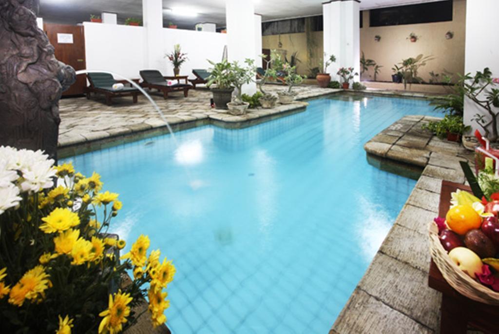 Hotel Ratna Kuta Lombok Extérieur photo