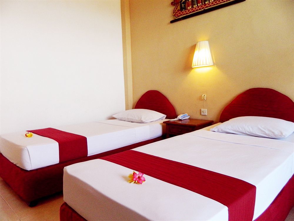 Hotel Ratna Kuta Lombok Extérieur photo