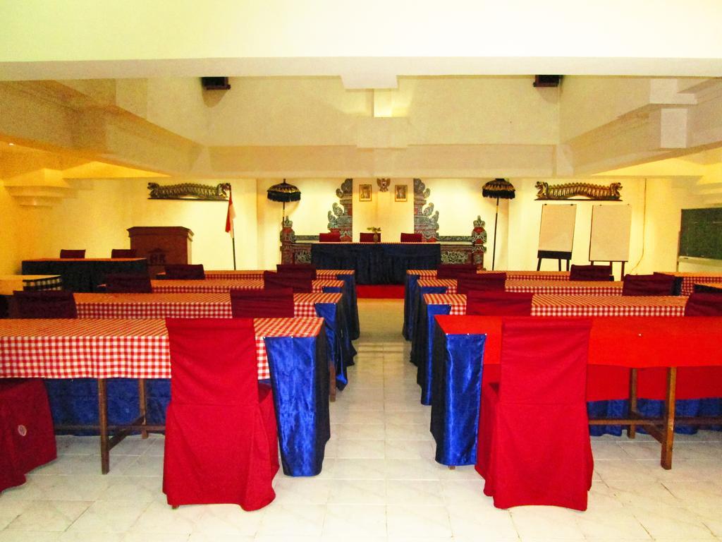Hotel Ratna Kuta Lombok Extérieur photo